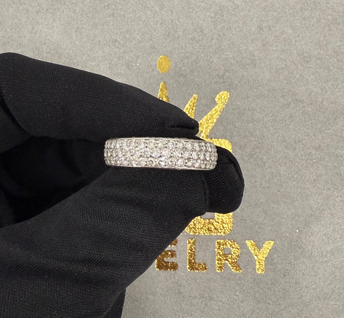 14k white gold natural diamonds 5ct diamonds cover the entire ring