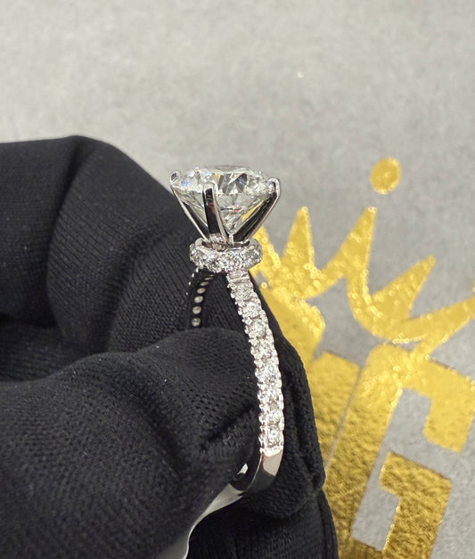 14k white gold 3.21ct round lab diamond